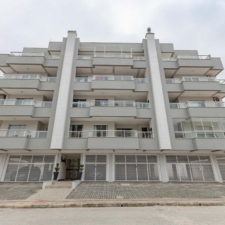 Excelente Apartamento A 2 Minutos Da Praia De Bombas Бомбиньяс Экстерьер фото